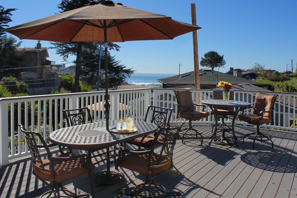 Ocean Echo Inn & Beach Cottages Капитола Екстериор снимка