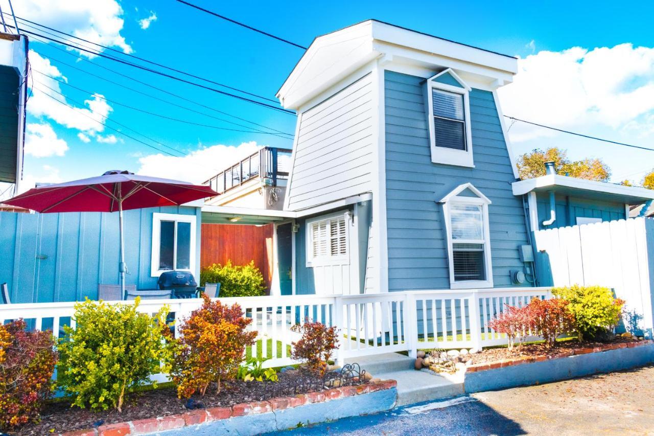 Ocean Echo Inn & Beach Cottages Капитола Екстериор снимка