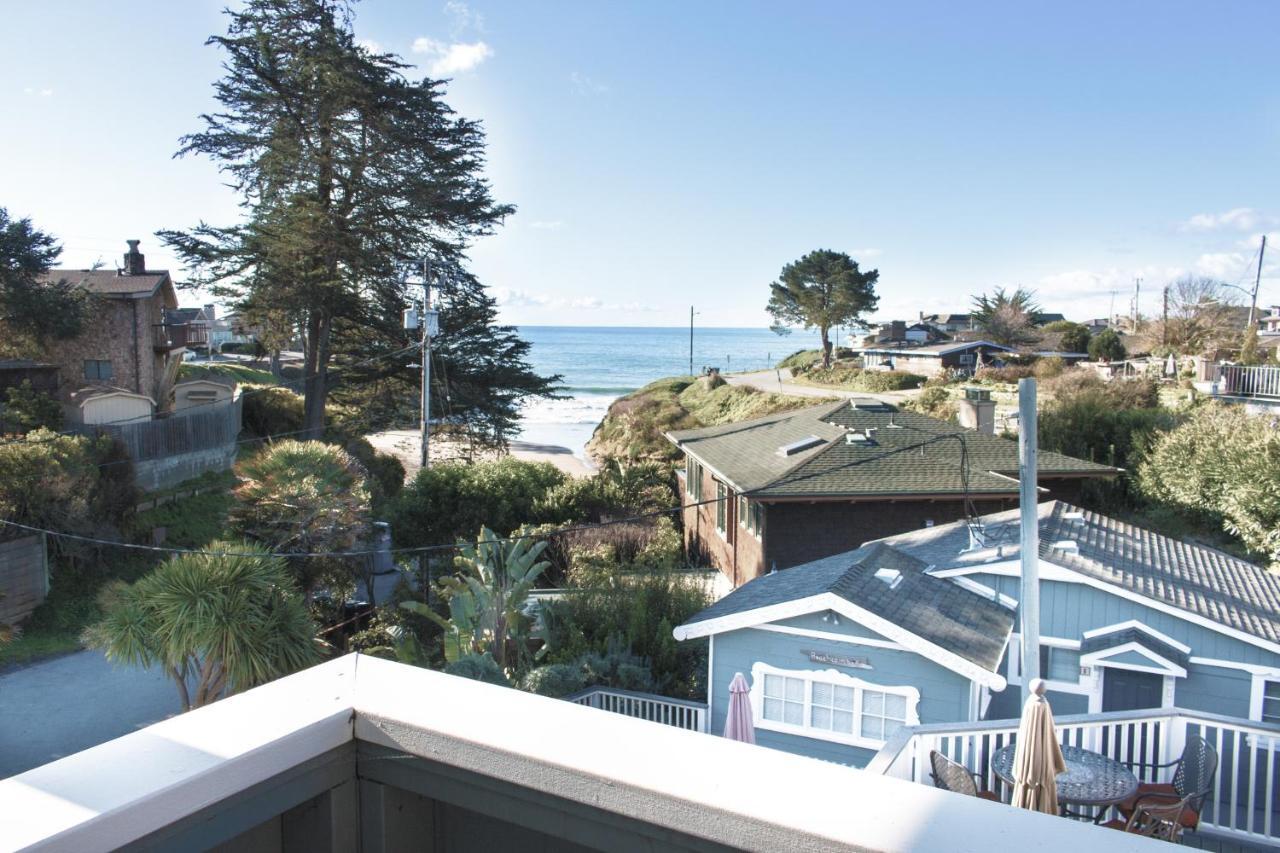 Ocean Echo Inn & Beach Cottages Капитола Екстериор снимка